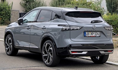 ​Все Nissan Qashqai 2017 г. в. укомплектованы системой «Эра-Глонасс», «Акулиьим плавником» и доступны к заказу