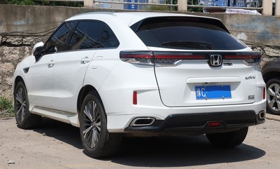 ​Honda обнародовала официальные фотографии нового кроссовера Avancier