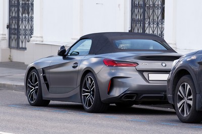 BMW предоставила корпоративным клиентам в России специальные условия на покупку BMW 3 и BMW серии Fleet Edition