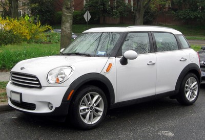 ​Объявлены рублёвые цены на модификации MINI Countryman нового поколения