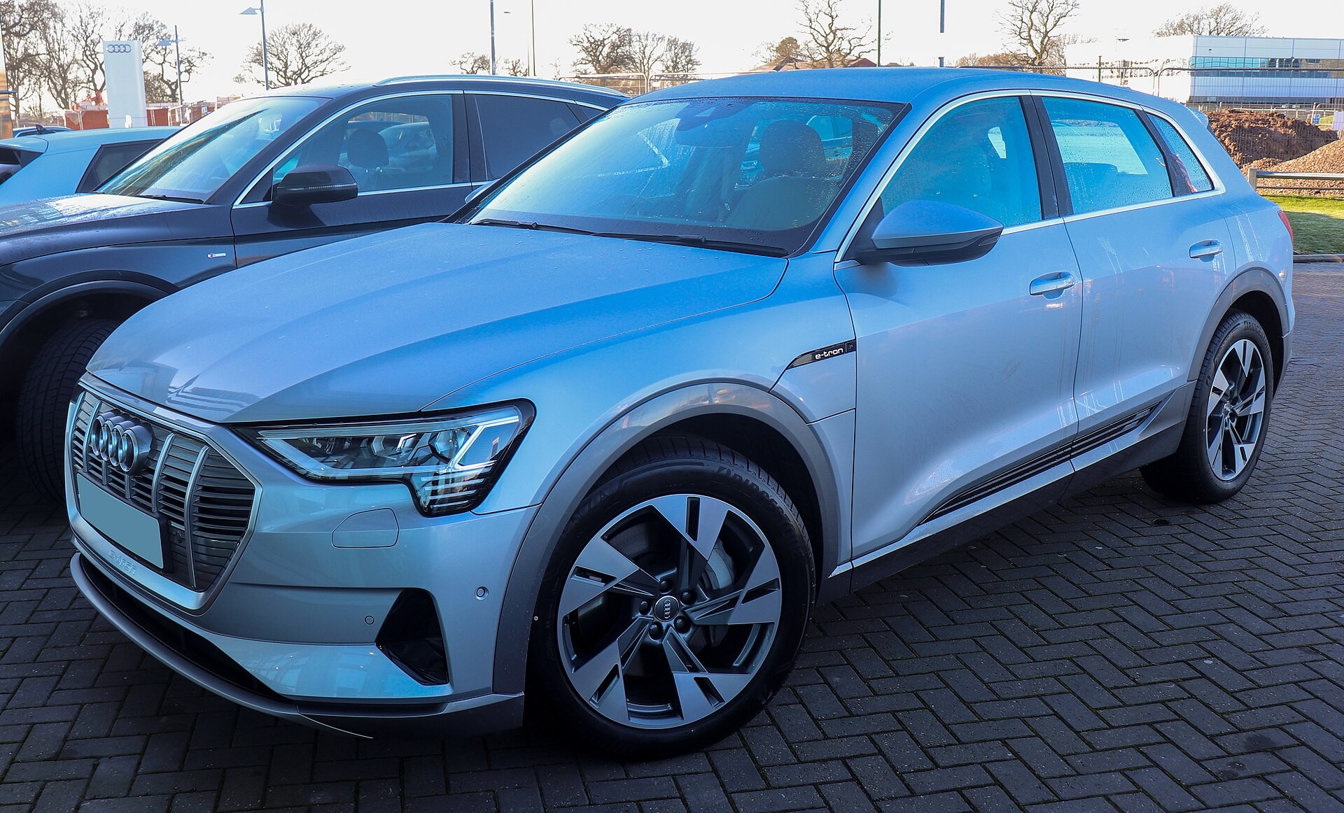 ​Капитан Марвел выбирает Audi e-tron (видео)