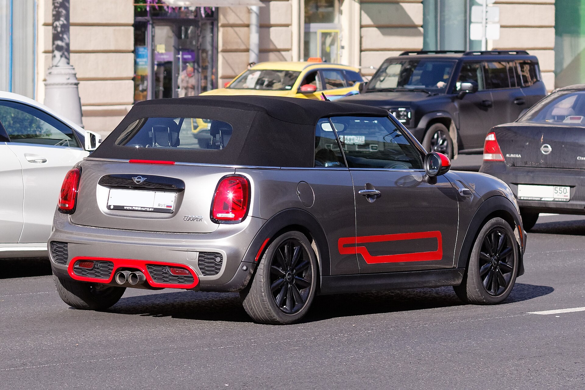 MINI устанавливает и бьёт рекорды с самого старта ралли Дакар 2015
