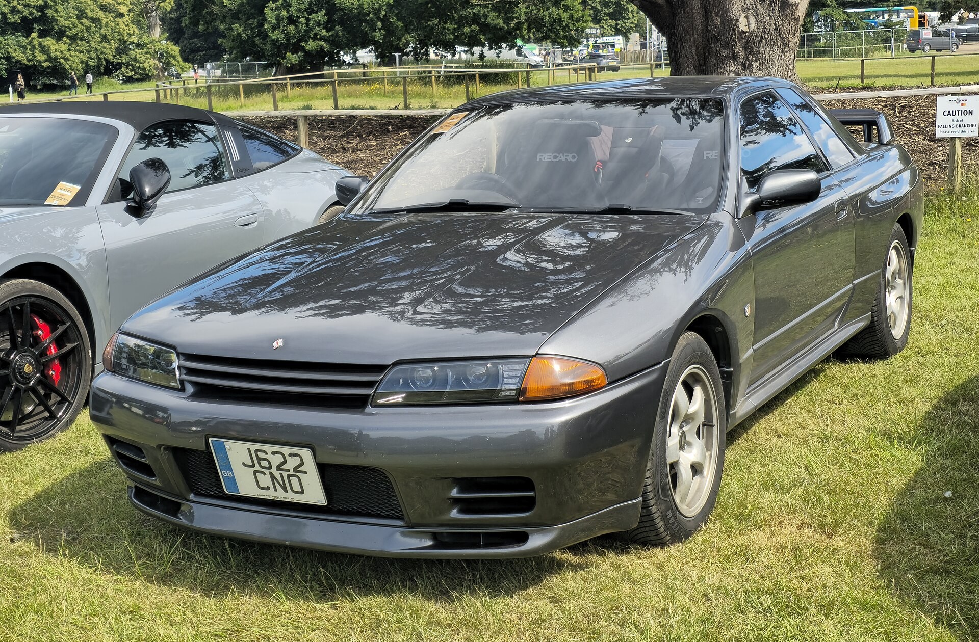 ​Суперкар Nissan GT-R «без компромиссов» выставлен для всеобщего обозрения