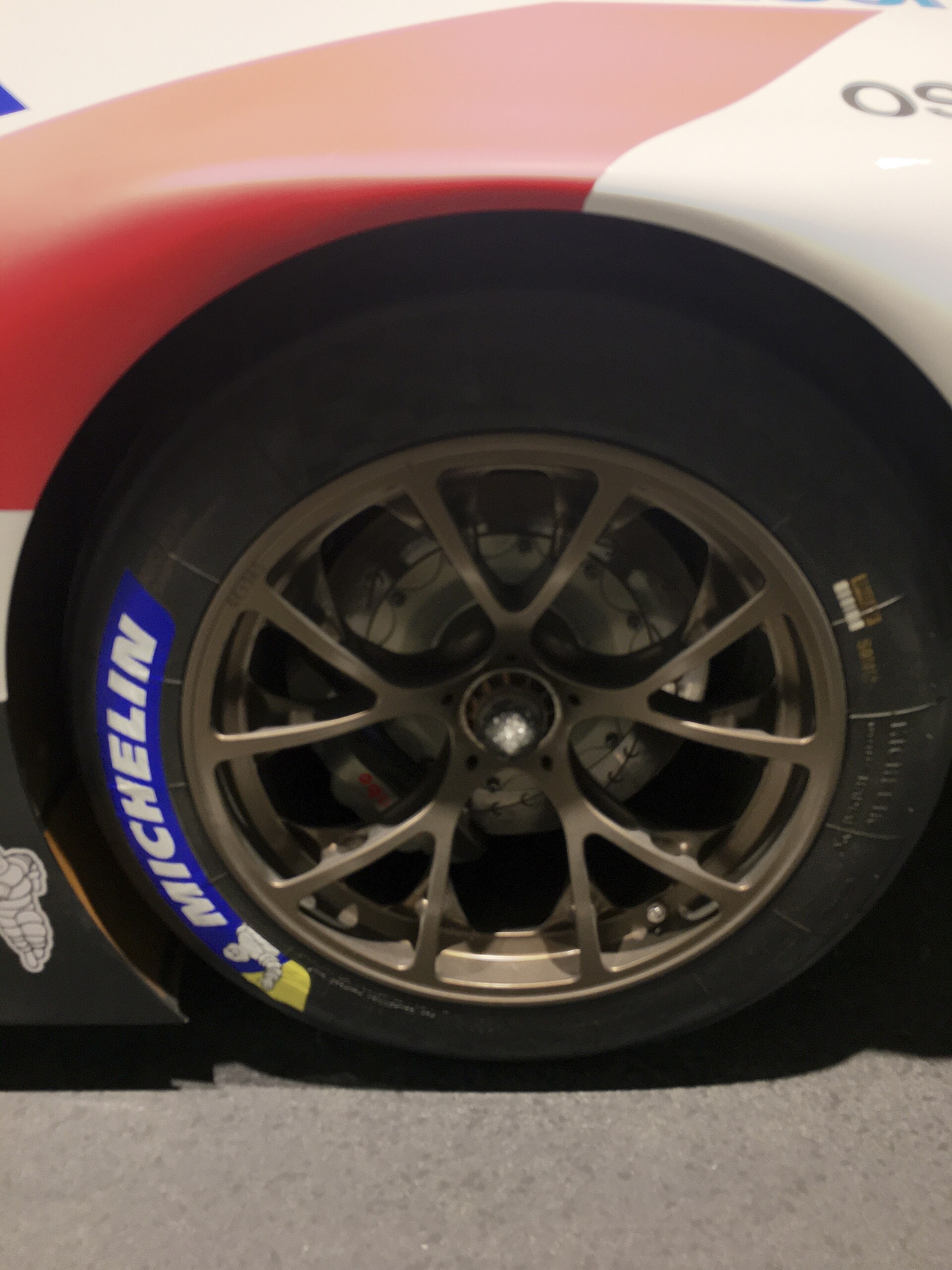 ​Баварцы представили новое поколение BMW 6 серии GT