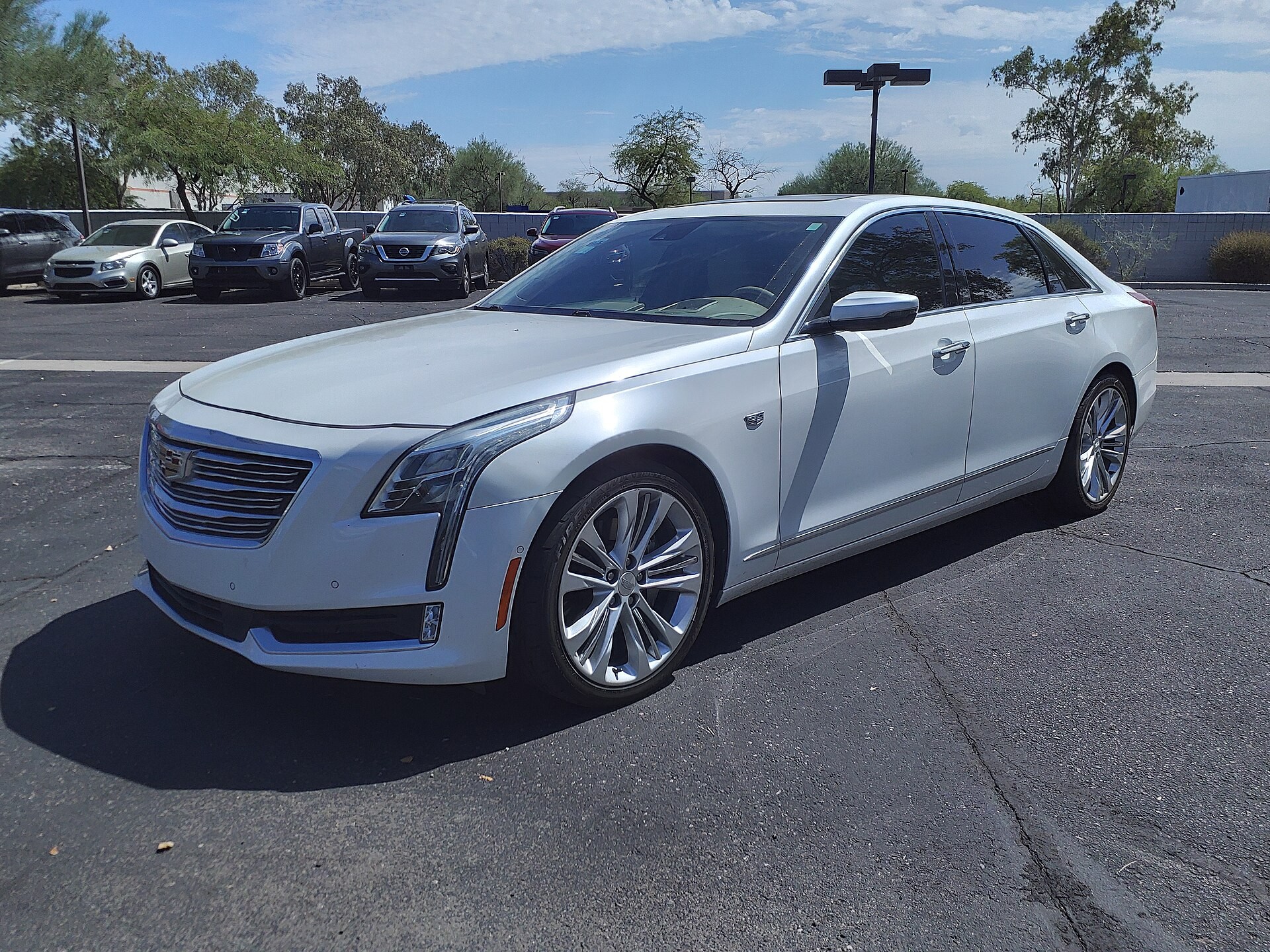 Новый флагман модельного ряда Cadillac получит индекс CT6