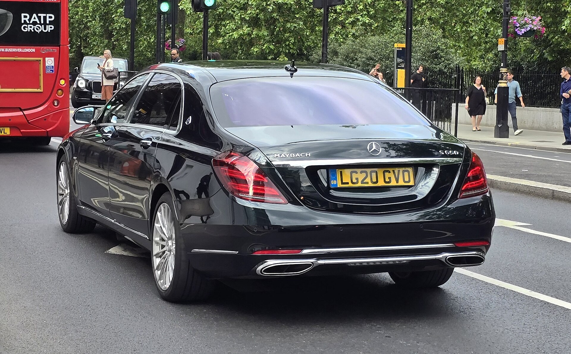 Maybach жил, Maybach жив, Maybach будет жить! (видео)