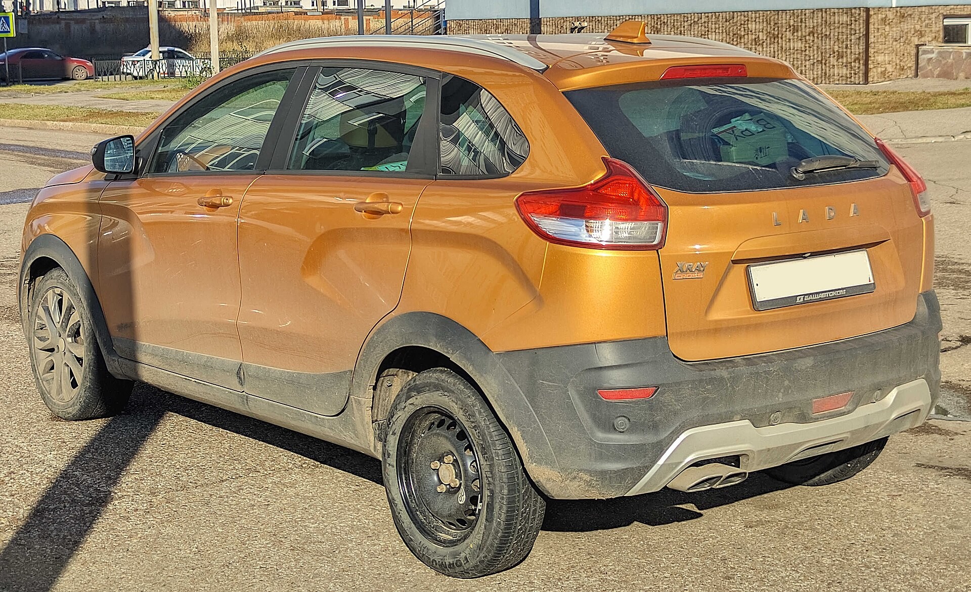 ​Первые серийные Lada Xray начнут сходить с конвейера на следующей неделе