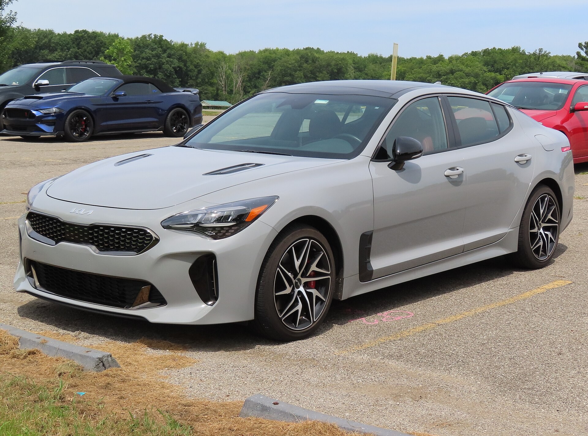 Обновленный Kia Stinger 2021 теперь выпускается только в топовой версии GT S