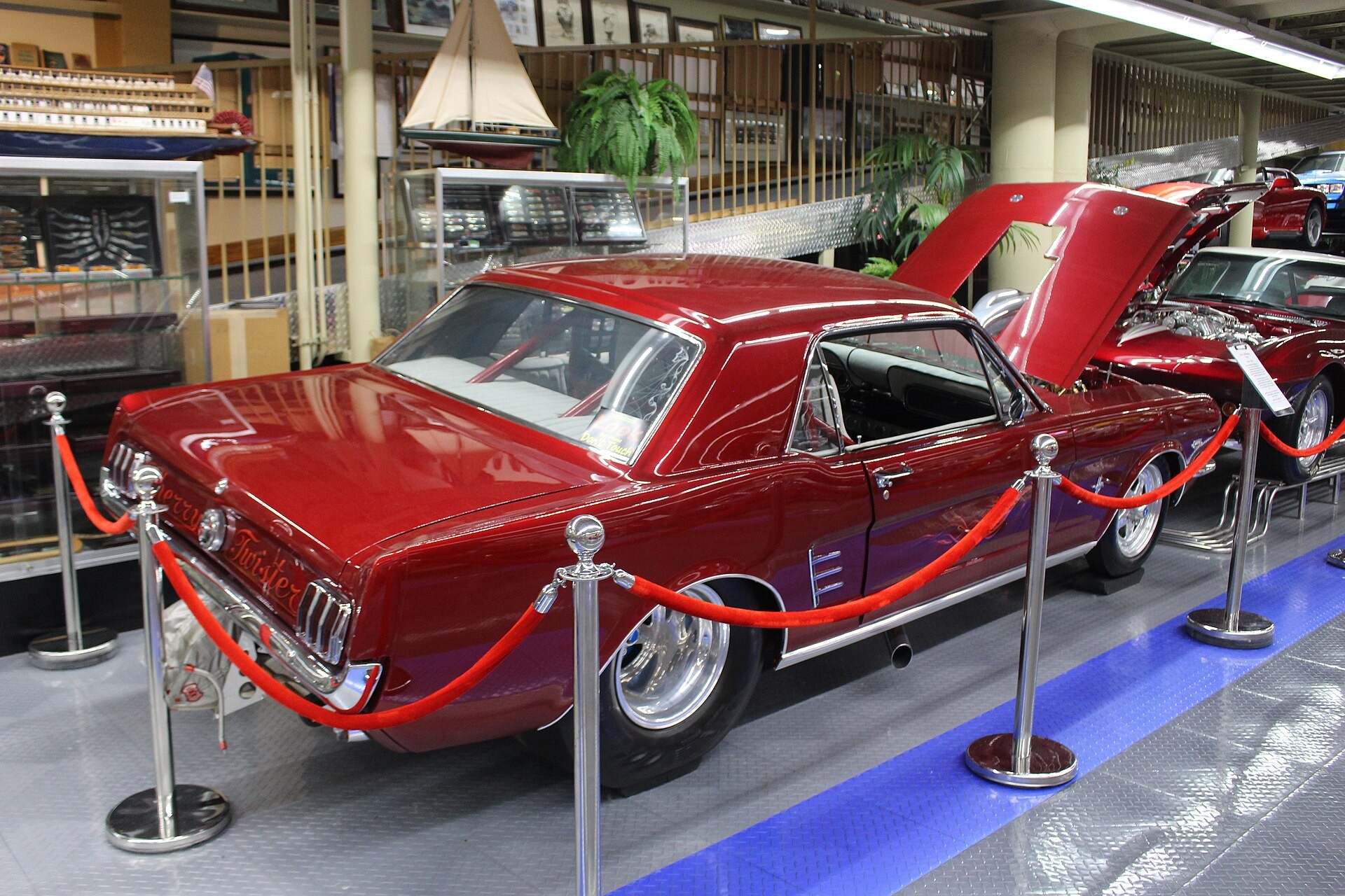 ​Ford рекламирует новую функцию «Тихий старт»