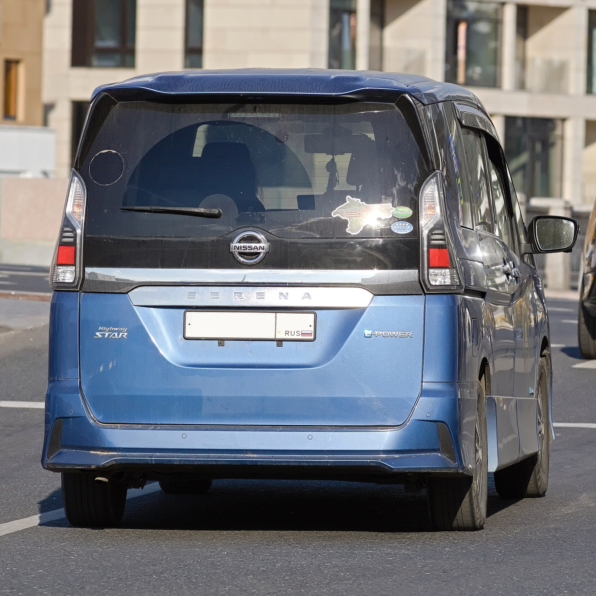 На открывшейся в Лас-Вегасе выставке CES 2020 Nissan представил новый электромобиль Ariya