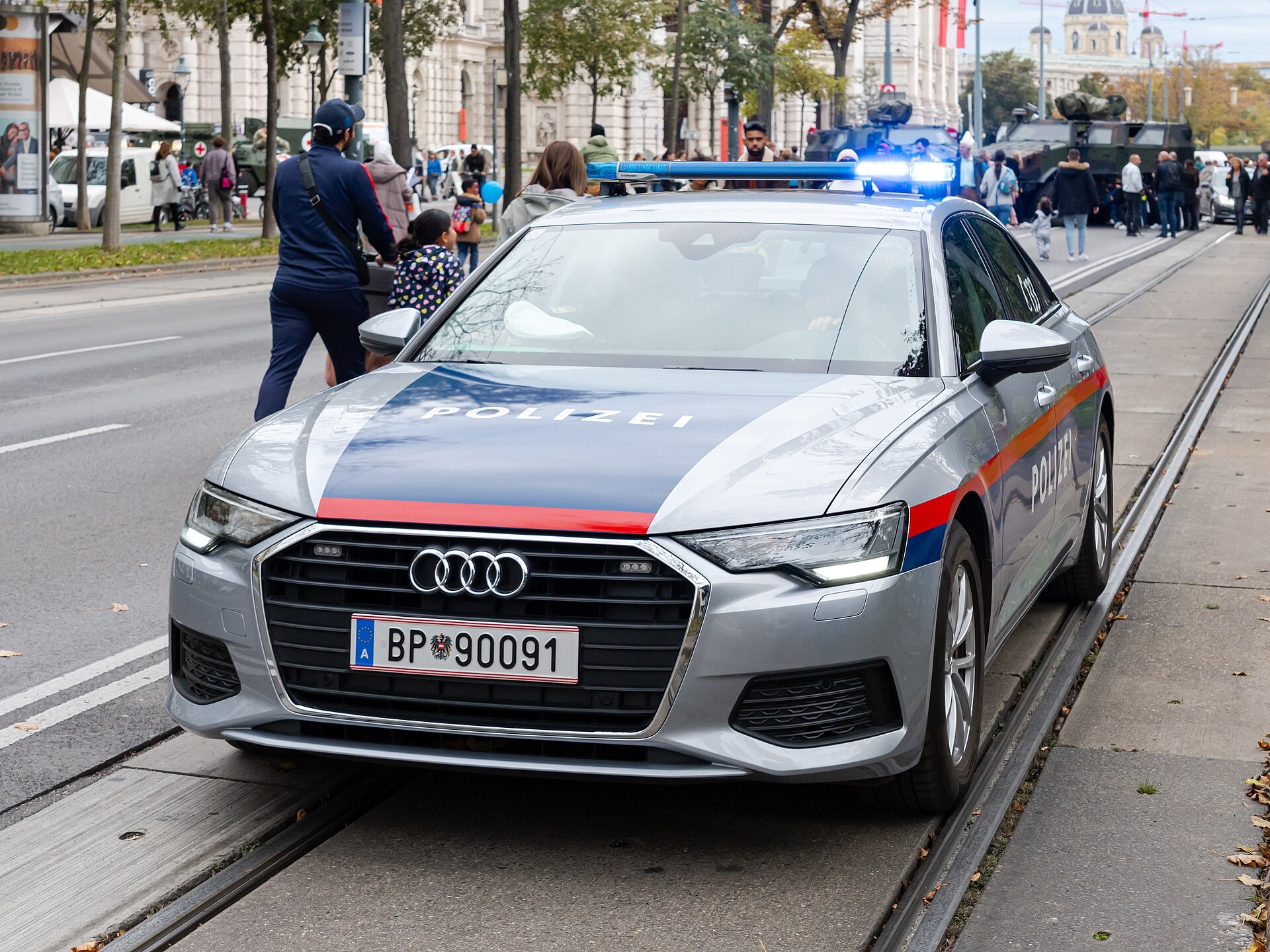Ингольштадт* сорвал покровы тайны с новой Audi A6